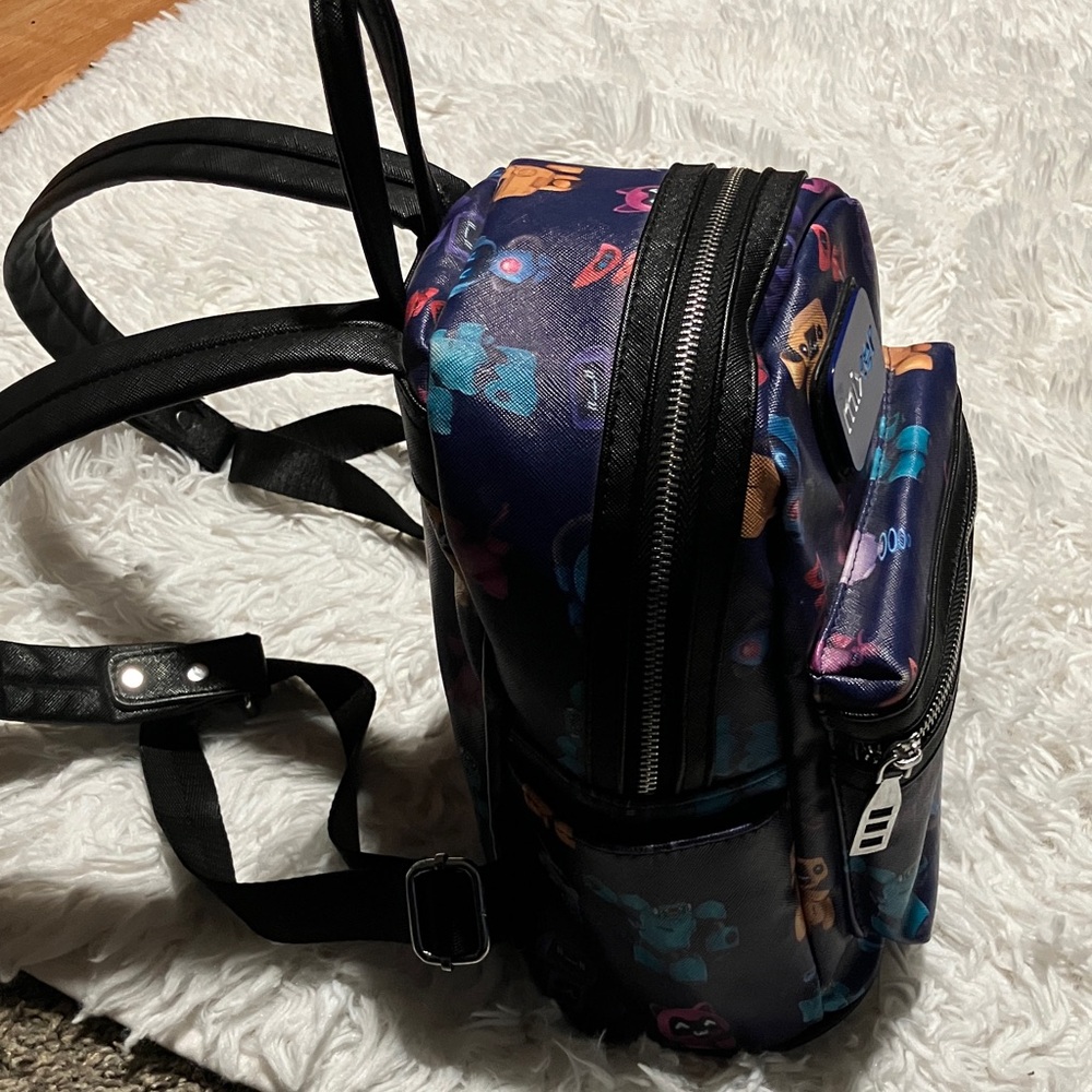 Colorful Patterned Men's Backpack - Picture 6 of 10